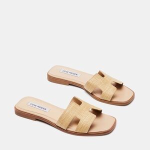 Steve Madden Hadyn Raffia Flat Sandals